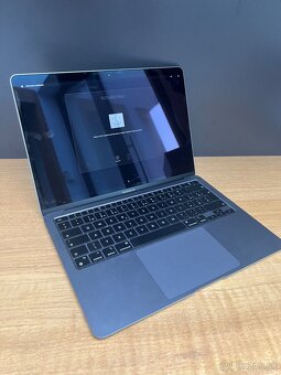 Predám apple MacBook AIR 13 M1 2020, 8GB/256GB, ZARUKA, TOP - 3