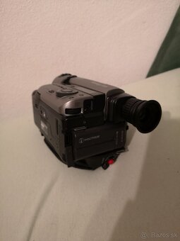 Kamera Sony Handycam Model CCD-TR840E - 3