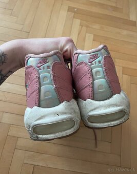 Nike Air Max 95 ružové - 3