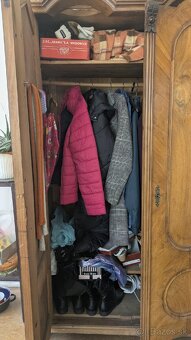 Starožitná drevená skriňa - 3