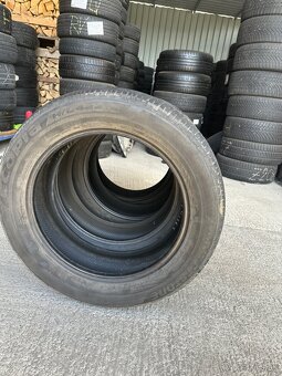 235/55 R18 - 3