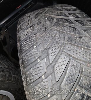 Audi 5x112 235/45 R18 - 3