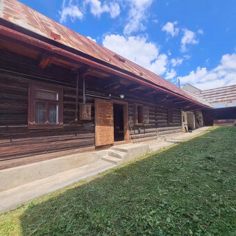 VÝRAZNE ZNÍŽENÁ CENA DREVENICA /NA LV RODINNÝ DOM/ HEĽPA H - 3
