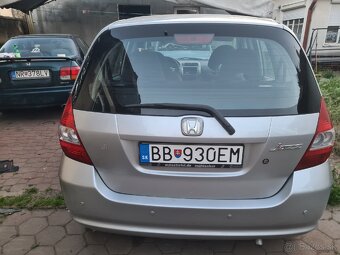 Predám Honda Jazz 1,4i automat - 3