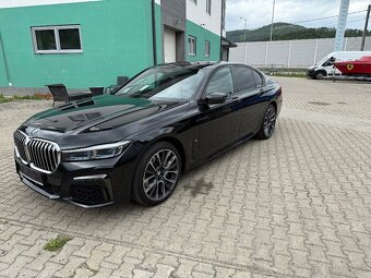 BMW Rad 7 730d xDrive A/T - 3