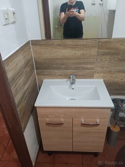 Kúpeľňová skrinka - 3