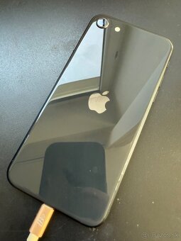 IPhone SE 64Gb - 3
