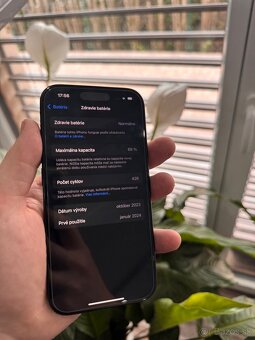 iPhone 15 128GB - 3