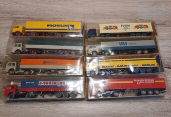 Staré modely nákladných aut v mierke HO 1:87 - 3