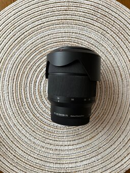 Objetív SONY FE 28-70 mm F3,5-5,6 OSS - 3