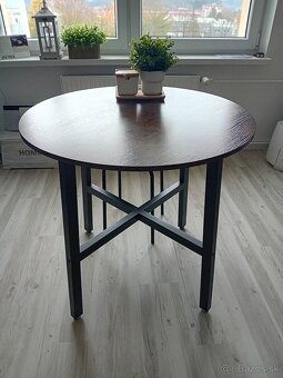 Predám okrúhly jedálensky stôl - 3