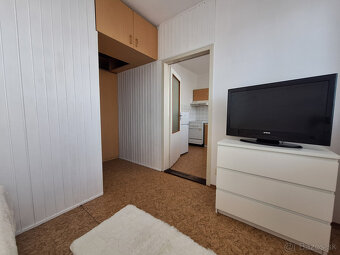 Na prenájom útulný 1-izbový byt v lokalite-Na Hájiku v Žilin - 3