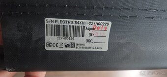 Elite Scren Electric84XH - 3