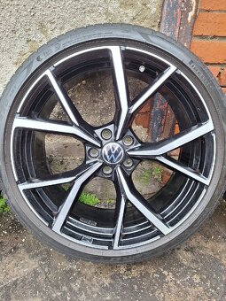 Arteon R-line originál R20 - 3