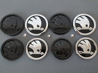 Škoda pukličky do diskov, znak na volant - 3