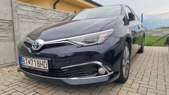 Toyota Auris 1.8 Hybrid, 2017, Automat - 3