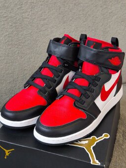 Nike air jordan 1 hi flyease size 40 - 3