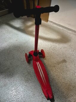 Predám detskú kolobežku Ferrari - 3