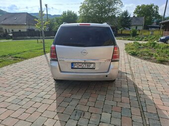 Ponúkam na predaj opel zafira B 7 mieste 1.9 CDTI 110 kw - 3