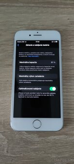iPhone 8 Silver 64GB - 3