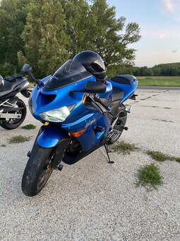 Kawasaki ninja 636 zx6r - 3