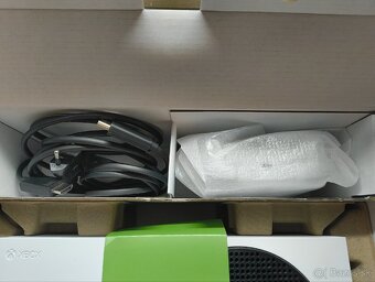 XBOX Series S - 3