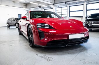 Porsche Taycan - 3