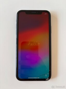Apple iPhone XR 64 GB - 3