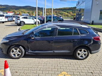 Renault Megane 1.5dci Rok 2010 buchnuty - 3