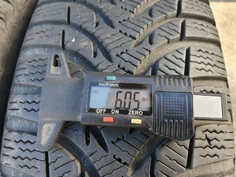 185/60R15 Michelin Alpin A4 - 3