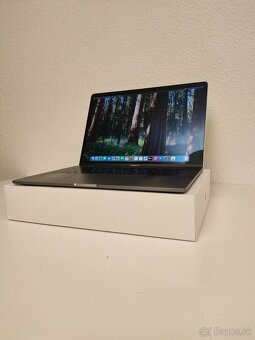 MacBook Pro 2019 i7 | 16GB | 256GB - 3