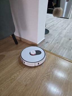 Robotický vysavac xiaomi roidmi eve - 3