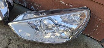 Bi - xenony s natáčaním Ford S-Max , Ford Galaxy - 3