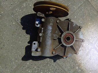 Predám tuto šnekovu prevodovku - 3