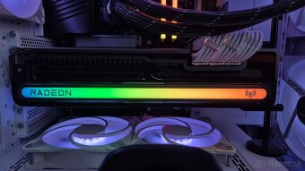 Sapphire Radeon Nitro+ Vapor-X 7900 XT - 3