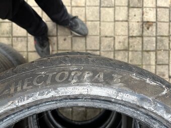 Letne pneu Matador Hectora 3 215/45 R17 - 3