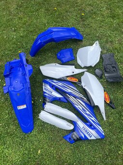 Plasty yamaha yzf - 3