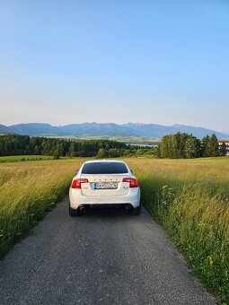 Volvo S60 - 3