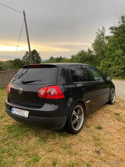 Golf 5 1.9tdi 77kw - 3