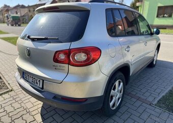 Volkswagen Tiguan 2.0 TDI 4MOTION TAŽNÉ nafta manuál 103 kw - 3