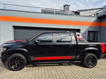 DODGE RAM 1500 5,7 HEMI 2022 44 000 km - 3