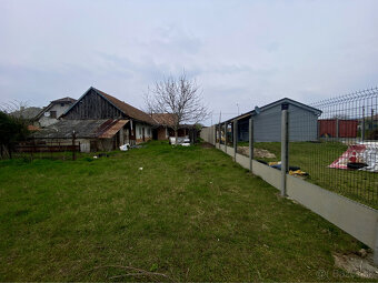 Nová cena - Predaj 4 izbový rodinný dom s pozemkom 2906 m2 v - 3