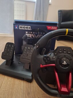 Hori Wireless Racing Wheel Apex PS4 / PC – výborný stav - 3