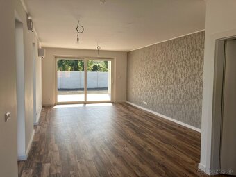 Nízkoenergetický veľkometrážny rodinný dom na kľúč - 3