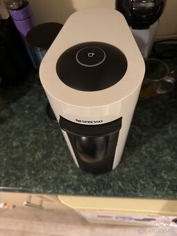 Kávovar na kapsuly Nespresso Vertuo - 3