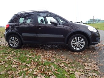 Suzuki SX4 2,0 DDiS 4x4 99kW 2x alu kola,tažné,pěkná výb. - 3