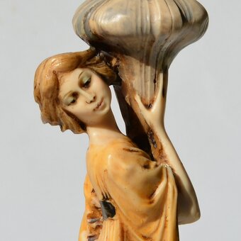 Starožitná soška / svietnik Dáma - v štýle secesie - 3