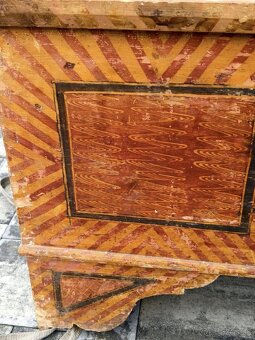 Stará drevená truhlica - 3