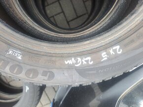 Goodyear Ultragrip 8, 205/55/16 Zimné - 3