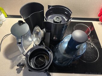 Odšťavovač Bosch MES3500 XL 700W DripStop - 3